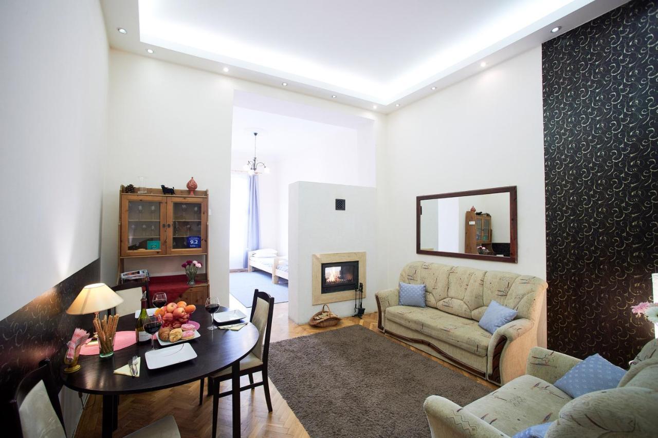 Fireplace Holidays Apartment Budapesta Exterior foto