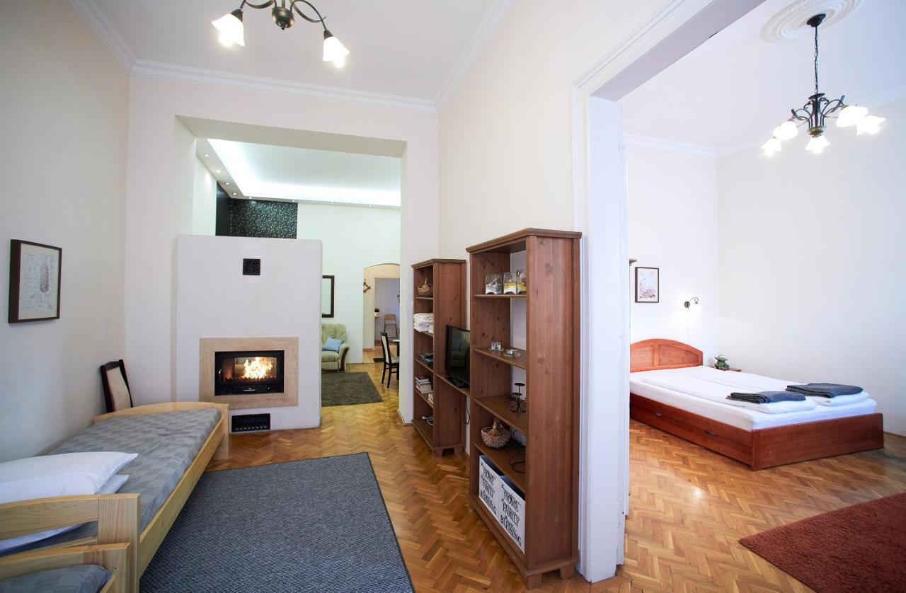 Fireplace Holidays Apartment Budapesta Exterior foto